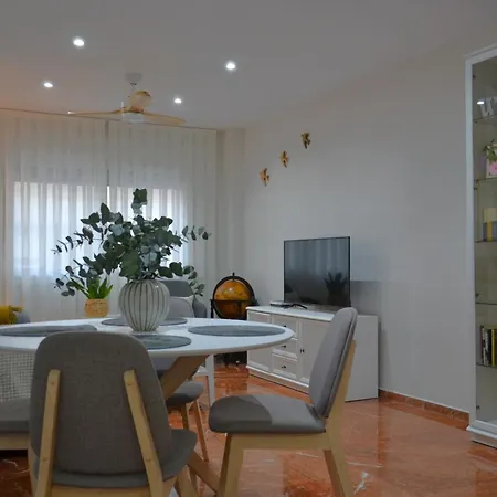 Sunshine Tejares Garden Appartement